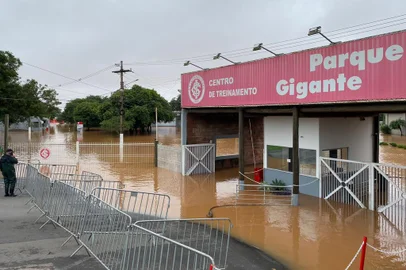Situação do Parque Gigante . Foto: Bruno Flores / Agencia RBS<!-- NICAID(15752634) -->