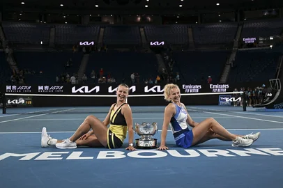 Barbora Krejcikova e Katerina Siniakova, tênis