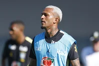 wesley durante treino da seleção <!-- NICAID(16300100) -->