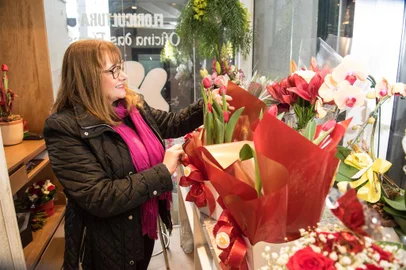Ana Meotti Valmorbida, proprietária da Oficina das Flores, de Caxias do Sul. <!-- NICAID(15548848) -->