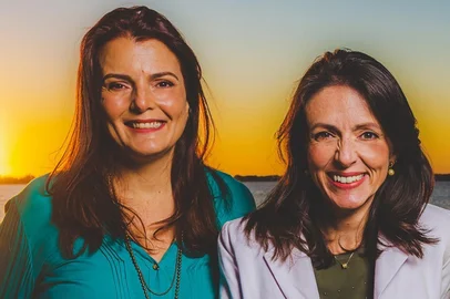 Cientistas Izabel Vianna Villela e Miriana Machado <!-- NICAID(16002812) -->