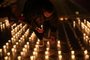 FARROUPILHA, RS, BRASIL, 24/06/2021 - 500 velas são acesas no santuário de Caravaggio, em memória aos 500 mil vítimas da covid 19. (Marcelo Casagrande/Agência RBS)<!-- NICAID(14817641) -->