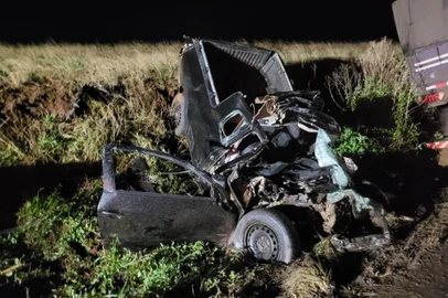 Idoso morre e duas mulheres ficam feridas em acidente na RS-332, em Soledade<!-- NICAID(15917335) -->