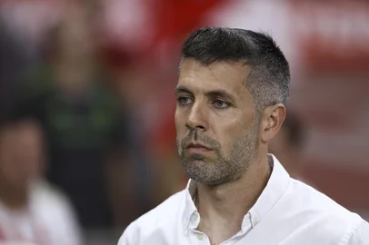 Bruno Todeschini / Grupo RBS PORTO ALEGRE, RS, BRASIL, 27-08-2026: Internacional x Grêmio, clássico GreNal nº453, pelo jogo de ida das Quartas-de-Final da Copa do Brasil 2026. O jogo ocorre no estádio Beira-Rio, em Porto Alegre. Foto: Bruno Todeschini/Grupo RBSIndexador: Bruno Todeschini<!-- NICAID(16354467) -->