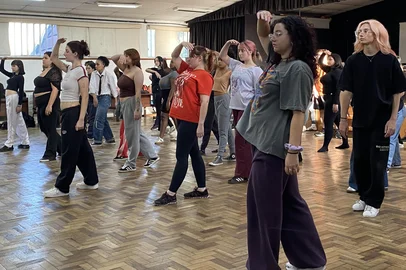 Rubiane Zancan / Divulgação Projeto da UFRGS oferece aulas gratuitas de coreografias de k-pop; saiba como participar<!-- NICAID(16357709) -->