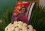 VÍDEO: ato na UFRGS homenageia estudante assassinada e pede justiça