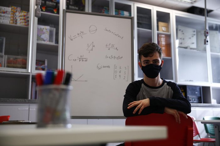 Estudante já participou de olímpiadas de outras áreas, como Biologia, Física e Astronomia