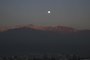 View of the smog over the city of Santiago on August 3, 2023. (Photo by MARTIN BERNETTI / AFP)Editoria: ENVLocal: SantiagoIndexador: MARTIN BERNETTISecao: environmental pollutionFonte: AFPFotógrafo: STF<!-- NICAID(15503101) -->