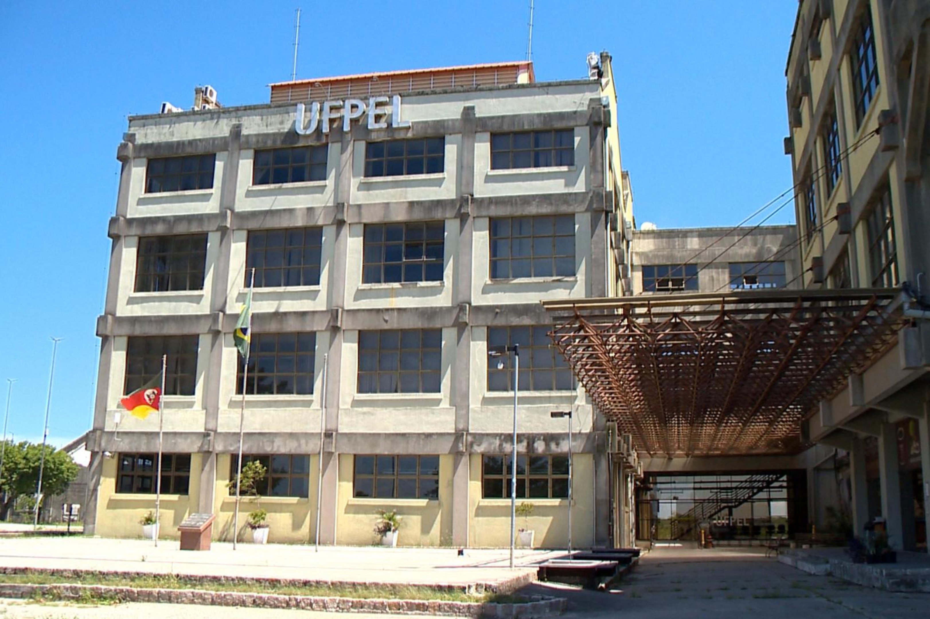 Universidade abre inscri&ccedil;&otilde;es para concurso com sal&aacute;rios de at&eacute; R$ 13 mil