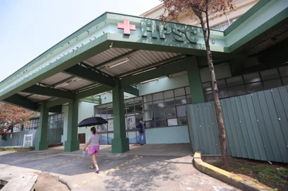 Canoas, RS, Brasil -Hospital de pronto socorro de Canoas reabre parcialmente para atendimentos de baixa gravidade. Foto: Jonathan Heckler/ Agencia RBS<!-- NICAID(15879289) -->