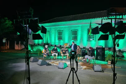Bastidores do projeto Caminhos da História<!-- NICAID(14810791) -->