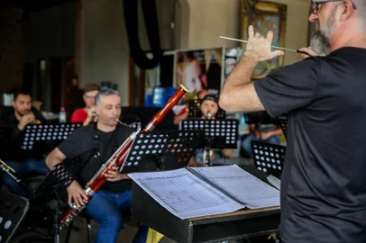 Orquestra Municipal de Sopros, Cia. Municipal de Dança e Escola Preparatória de Dança de Caxias do Sul apresentam nesta quarta-feira o espetáculo infantil “Pedro e o Lobo”, no UCS Teatro.Indexador: Neimar De Cesero<!-- NICAID(15902010) -->