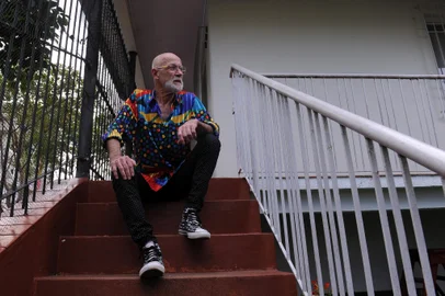 CAXIAS DO SUL, RS, BRASSIL, 13/11/2019 - Claudio Troian, 67 anos, músico e produtor cultural. Recebeu o título de Cidadão Caxiense, em 2019, proposto pela vereadora Denise Pessôa (PT). (Marcelo Casagrande/Agência RBS)<!-- NICAID(14324838) -->