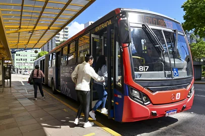Transporte coletivo de Caxias do Sul opera em frota reduzida a partir de quinta-feira. <!-- NICAID(16187679) -->