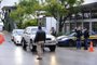 URUGUAIANA, RS, BRASIL, 22-06-2014: Turistas argentinos são vistoriados pela Polícia Rodoviária Federal na aduana de Uruguaiana. Como a seleção da Argentina joga contra a Nigéria na próxima quarta-feira em Porto Alegre, no Beira-Rio, é crescente o movimento na fronteira. Somente entre sexta e sábado, mais de 2,1 mil pessoas ingressaram no país por Uruguaiana, na divisa com Paso de los Libres. (Foto: Ronaldo  Bernardi/Agência RBS, ESPORTES)<!-- NICAID(10604433) -->