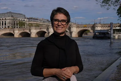 Globo Repórter viaja pela França Olímpica. Sandra  Annenberg em Paris, às margens do Rio Sena<!-- NICAID(15793609) -->