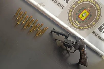 Brigada Militar prende dois homens por tentativa de latrocínio em Passo Fundo