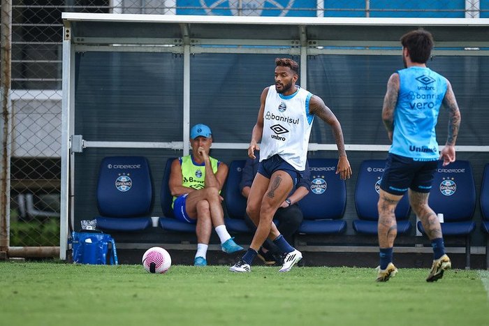 Lucas Uebel / Grêmio, Divulgação Lucas Uebel / Grêmio, Divulgação
