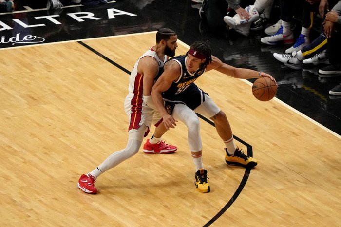 ERIC ESPADA / NBAE / GETTY IMAGES / GETTY IMAGES VIA AFP