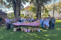 A 21ª edição do Encontro das Tradições Italianas (Entrai) começa nesta sexta-feira (9), em Nova Milano, distrito de Farroupilha. Conforme a organização do evento, a programação será repleta de atrações artísticas e farta gastronomia, onde os visitantes poderão desfrutar do melhor da cultura italiana na Serra gaúcha. O Entrai será realizado de 9 a 18 de maio, nas sextas, sábados e domingos, e estima receber mais de 35 mil visitantes.<!-- NICAID(16032015) -->