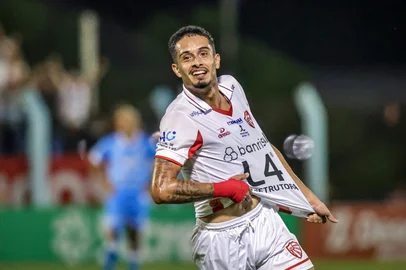 Vini Saraiva / São Luiz, Divulgação image