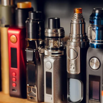 POD Vaping pen, vape devices, mods for electronic cigarette or e cigarette, e cig.Proibição dos cigarros eletrônicos deve ser mantida no Brasil - Foto: Евгений Вершинин/stock.adobe.comIndexador: VershininFonte: 413294175<!-- NICAID(15621054) -->