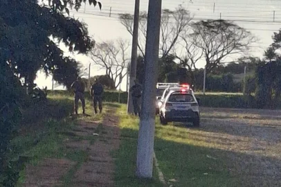 mulher é encontrada morta em cruz alta<!-- NICAID(16025299) -->