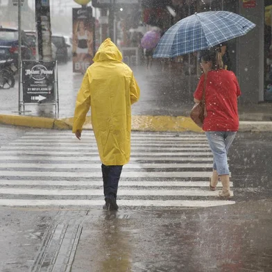 Tramandaí, RS, Brasil, 14/02/2023 - Chuva em Tramandaí após onda de calor. - Foto: Jefferson Botega/Agência RBSIndexador: Jeff Botega<!-- NICAID(15349238) -->