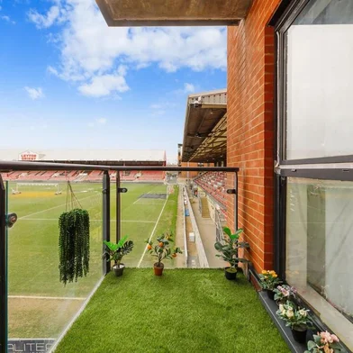Apartamento à venda em Londres com vista para o estádio do Leyton Orient<!-- NICAID(15382455) -->