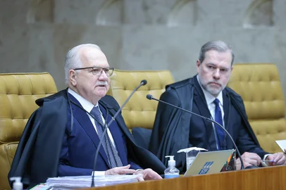 Ministros do STF - Edson Fachin(e) e Dias Toffoli<!-- NICAID(16219625) -->