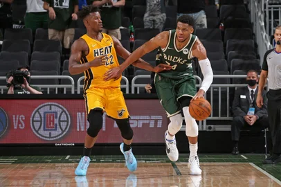 Giannis Antetokounmpo x Kimmy Butler
