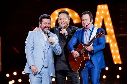 Leonardo e Bruno & Marrone em Cabaré