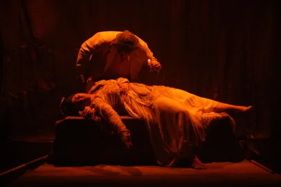 Tem Gente Teatrando encena a montagem Lendas de Enganar a Morte nesta quinta, sexta e sábado<!-- NICAID(13790351) -->