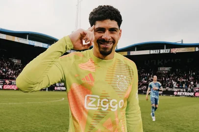 Matheus Magalhães, goleiro do Ajax<!-- NICAID(16037690) -->