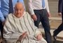 Papa faz visita surpresa à Basílica de São Pedro depois de encontrar Charles III