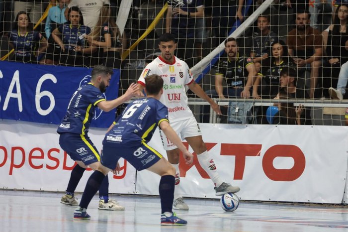 Edson Castro / Atlântico, Divulgação Edson Castro / Atlântico, Divulgação