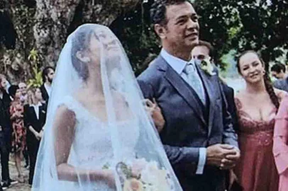Sophie Charlotte anuncia morte do pai, Mário Silva