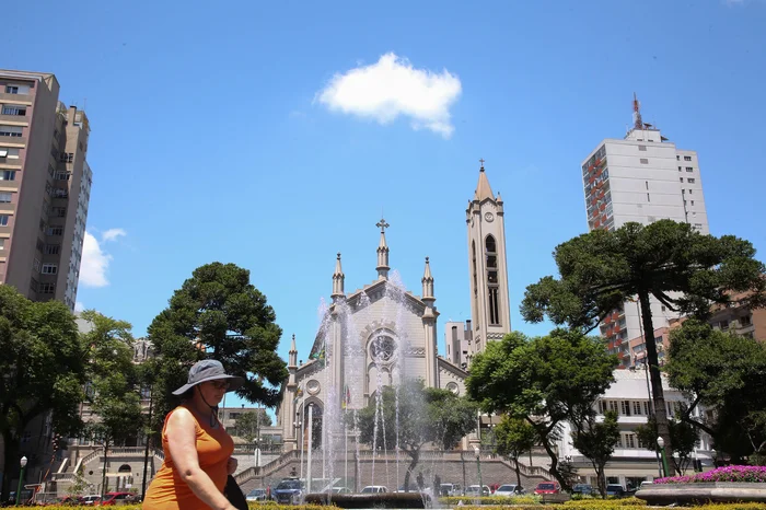 Ariéli Ziegler / ag