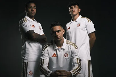 futebol, Inter, camisa nova<!-- NICAID(16286143) -->