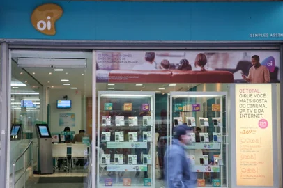 PORTO ALEGRE, RS, BRASIL 21/06/2016 - O  que muda na vida dos clientes com a recuperação jucidicial da OI. (FOTO: DIEGO VARA/AGÊNCIA RBS).<!-- NICAID(12273128) -->