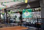 Hambúrguer temático e horário diferenciado: como bares se preparam para receber torcedores durante a Copa