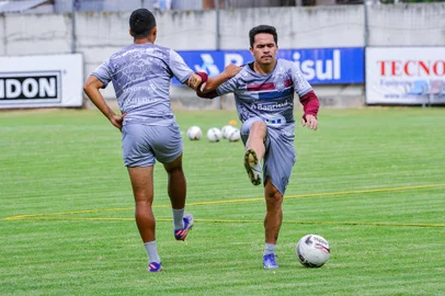 CAXIAS DO SUL, RS, BRASIL, 03/01/2023. Treino SER Caxias. (Neimar De Cesero/Agência RBS)<!-- NICAID(15311591) -->