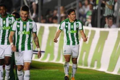 CAXIAS DO SUL, RS, BRASIL, 16/09/2023. Juventude x CRB, jogo válido pela 28º rodada da Série B do Campeonato Brasileiro, no Estádio Alfredo Jaconi. (Bruno Todeschini/Agência RBS)Indexador: BTK<!-- NICAID(15542983) -->