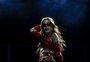 De volta ao Planeta Atlântida, Anitta envolve o público com seu funk mundial