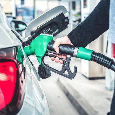 Gasolina, combustivél. Foto: alexanderuhrin / stock.adobe.comFonte: 288544549<!-- NICAID(15141457) -->