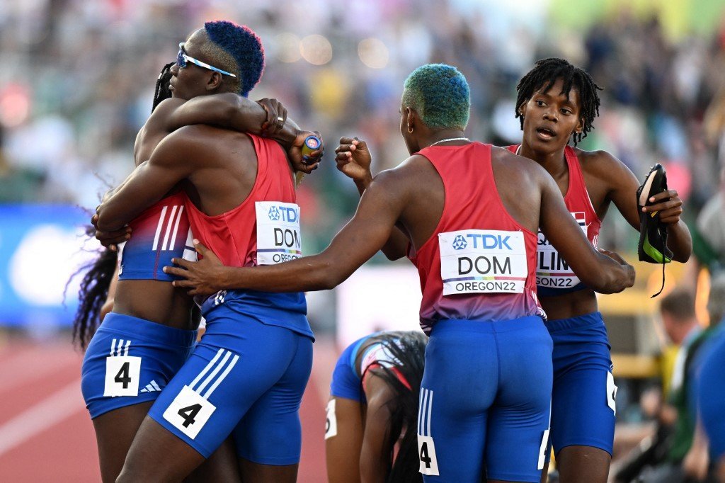 República Dominicana surpreende e leva ouro no 4x400m misto do Mundial ...
