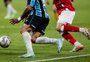 Grêmio e Inter encaram o Gre-Nal 447 como uma chance para recomeçar