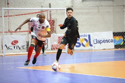 Jogo da Série Ouro 2025 entre ABF e ATF, em São Lourenço do Sul.
