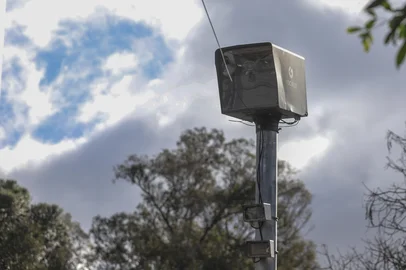 CAXIAS DO SUL, RS, BRASIL. 29-07-2025. Redutores de velocidade em perimetrais de Caxias do Sul entram em operação na próxima semana.Ao todo, são 10 pontos que serão fiscalizados a partir da terça-feira. Outros 16 equipamentos vão entrar em funcionamento no dia 10 de agosto.Indexador: Bruno Todeschini<!-- NICAID(16090145) -->