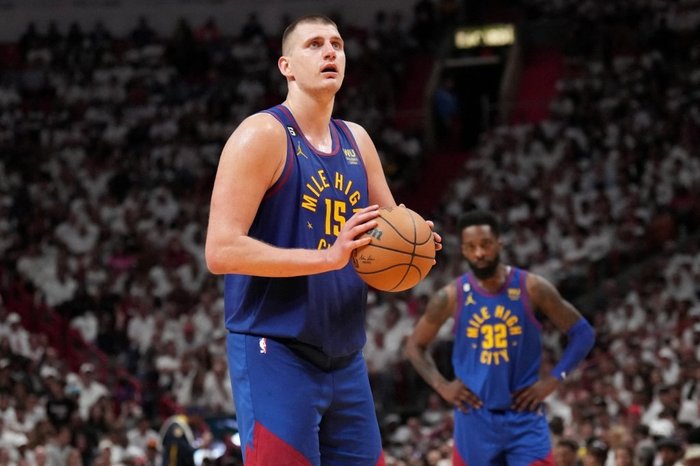 JESSE D. GARRABRANT / NBAE / GETTY IMAGES / GETTY IMAGES VIA AFP